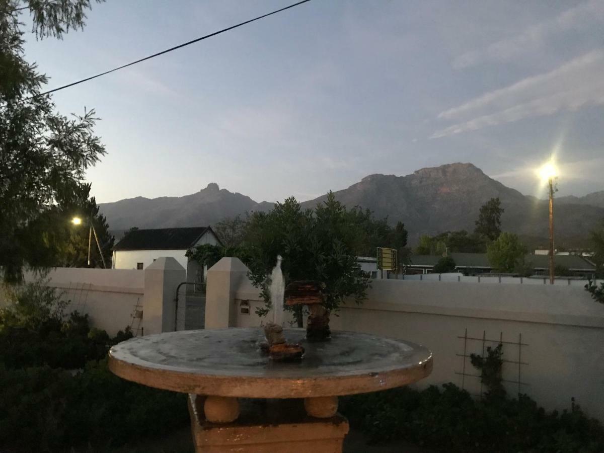 Towerzicht Guest House Ladismith Eksteriør billede