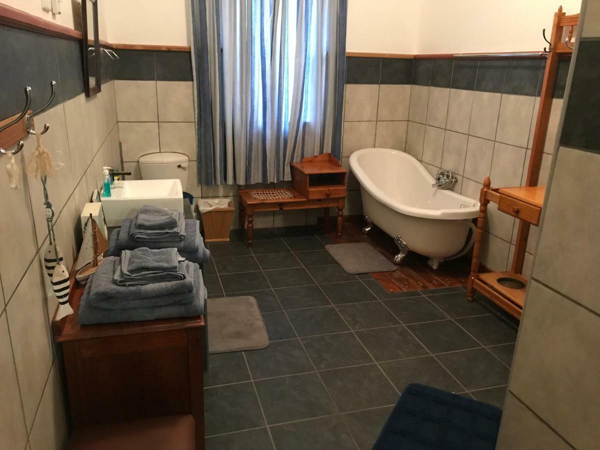 Towerzicht Guest House Ladismith Eksteriør billede